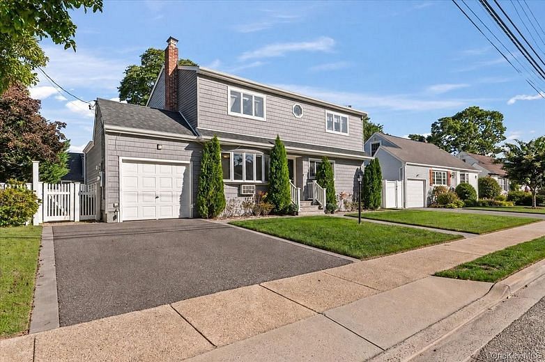 89 3rd Avenue
