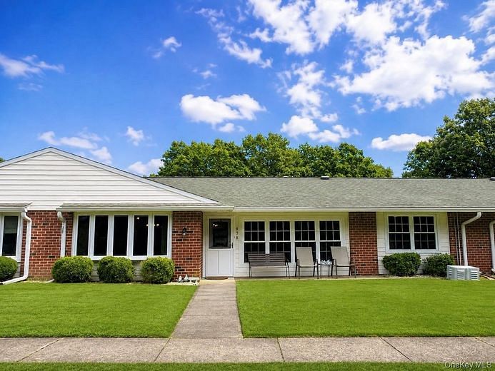 89 Enfield Court #B