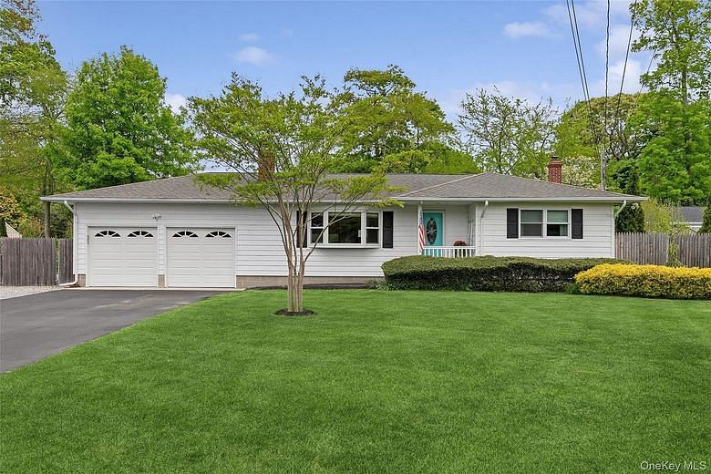 89 Woodlawn Avenue