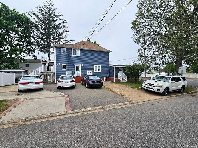 890 Dixon Avenue