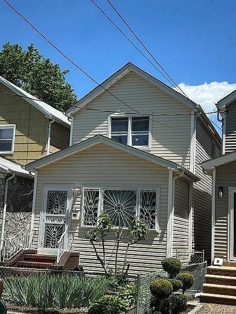 8933 96th Street