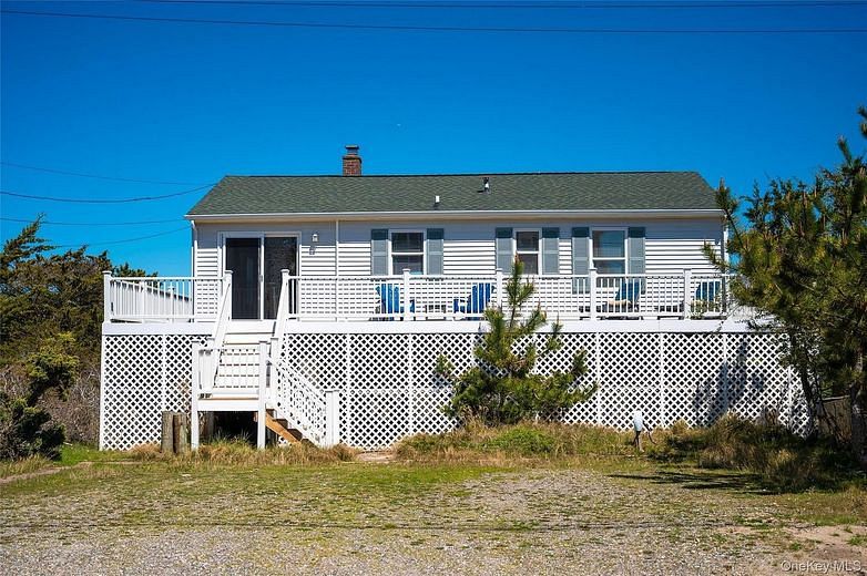898 Dune Road