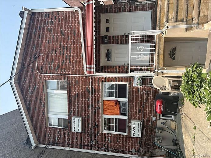 898 Thomas S Boyland Street