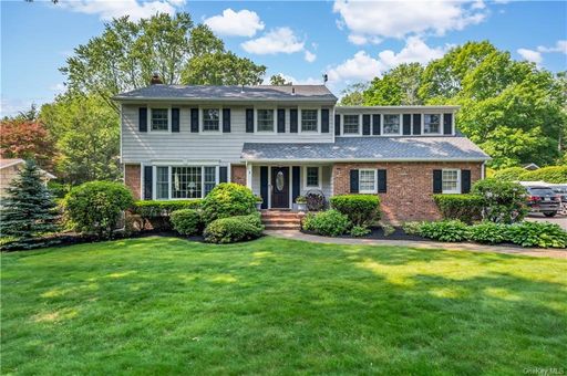 Image 1 of 28 for 88 Village Hill Drive in Long Island, Dix Hills, NY, 11746