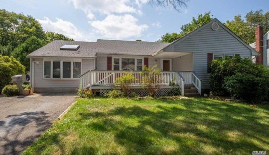 Image 1 of 24 for 157 11th Avenue in Long Island, Huntington Sta, NY, 11746