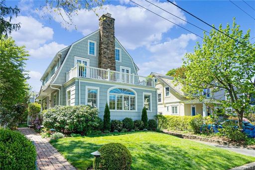 Image 1 of 36 for 47 Chestnut Avenue in Westchester, Mamaroneck, NY, 10538