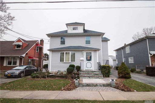 Image 1 of 20 for 67 S Grand St in Long Island, Westbury, NY, 11590