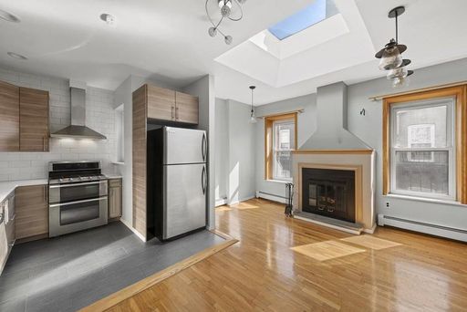 Image 1 of 13 for 632 11th Street #9 in Brooklyn, BROOKLYN, NY, 11215