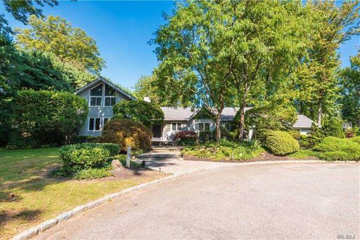 Image 1 of 35 for 15 Cypress Avenue in Long Island, Great Neck, NY, 11024