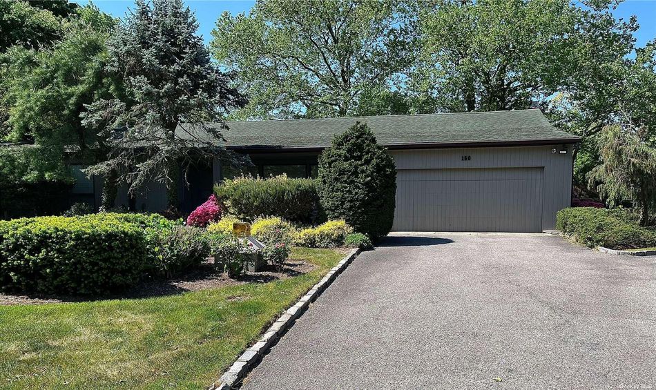 Image 1 of 30 for 150 Walnut Drive in Long Island, East Hills, NY, 11576