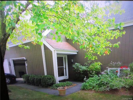 Image 1 of 16 for 3 Pondview Close in Westchester, Chappaqua, NY, 10514