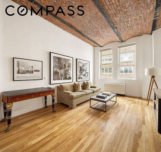 9 Barrow Street #6D