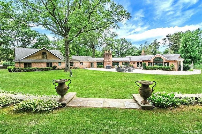 9 Chicken Valley Road