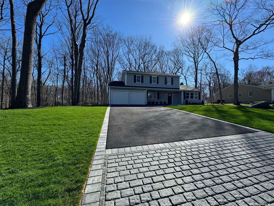 Image 1 of 36 for 9 Dogwood Hollow Lane in Long Island, Miller Place, NY, 11764
