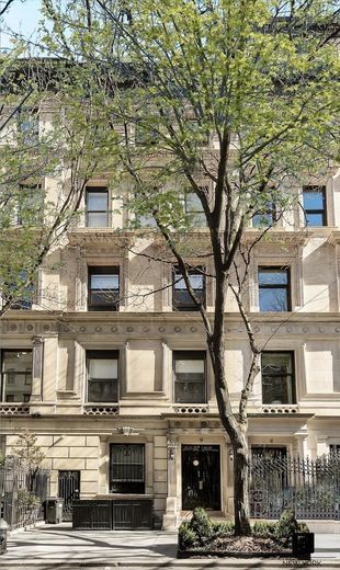 9 East 82nd Street