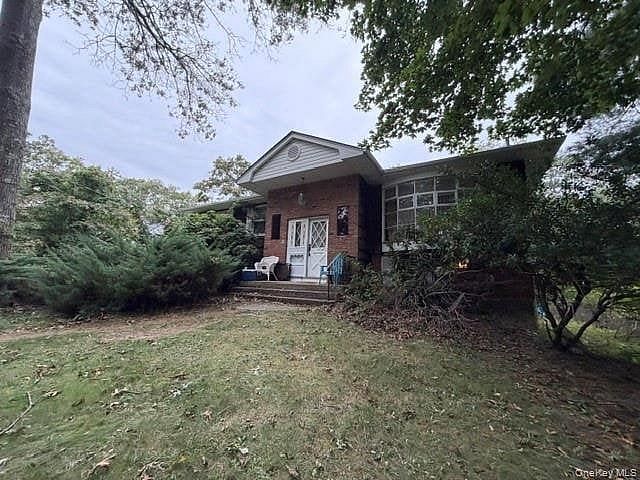 9 Glenwood Avenue