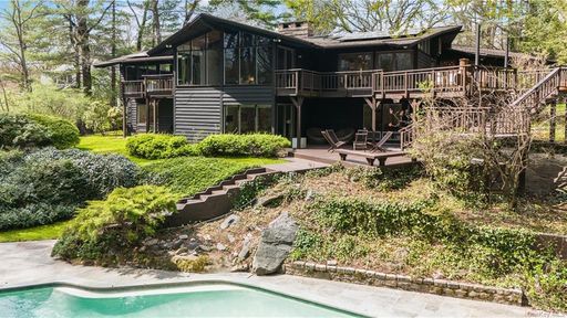 Image 1 of 32 for 9 Hidden Green Lane in Westchester, Mamaroneck, NY, 10538