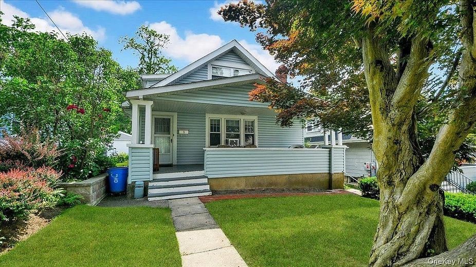 9 Howard Avenue