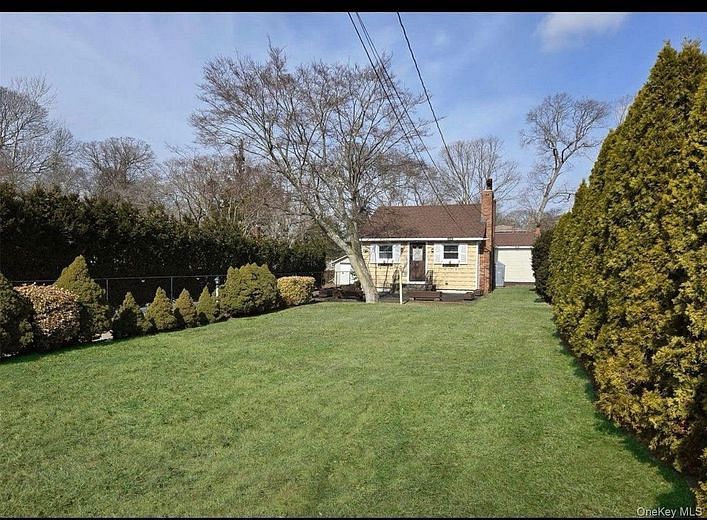 9 Inwood Avenue