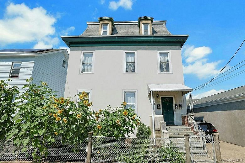 9 Irving Place