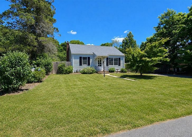 9 Mcgaw Avenue