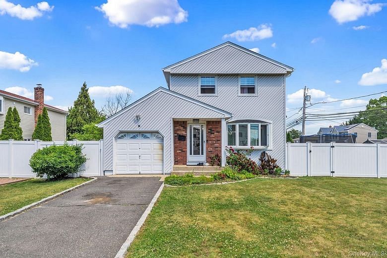 9 Nassau Avenue