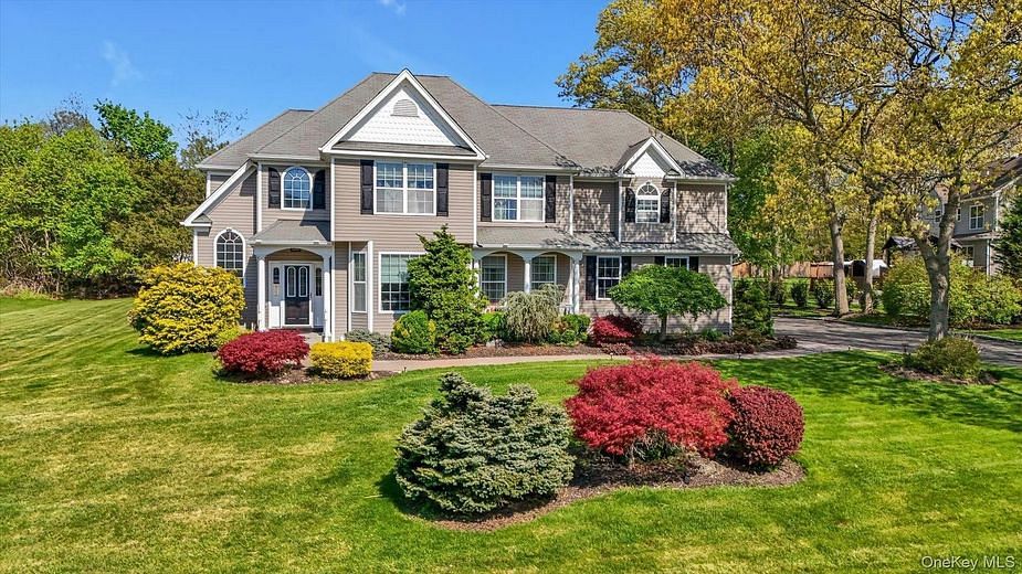 9 Paddock Lane
