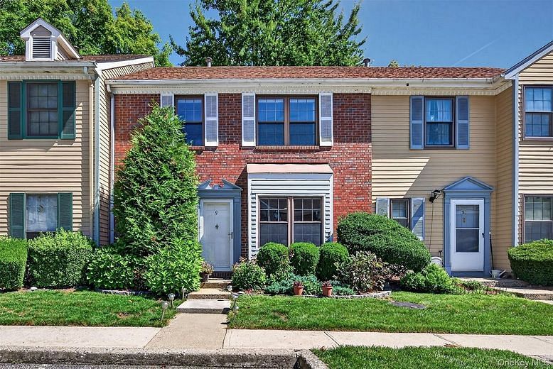 9 Redtwig Court