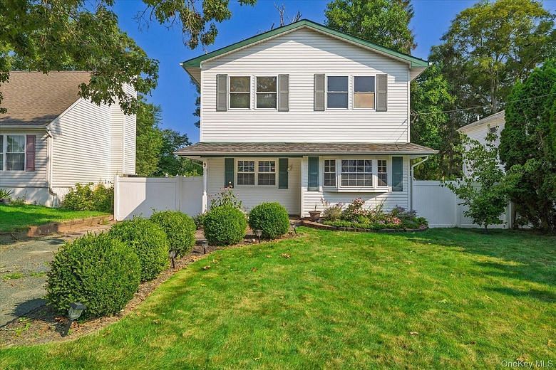 9 Robinson Drive