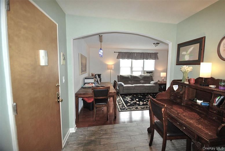 9 Stokes Road #1A