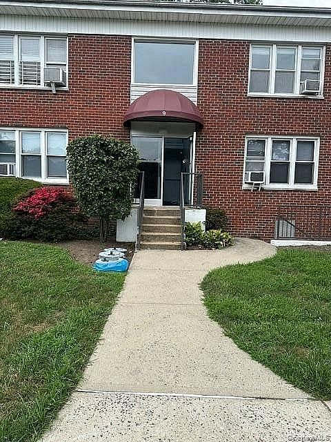 9 Stokes Road #2B
