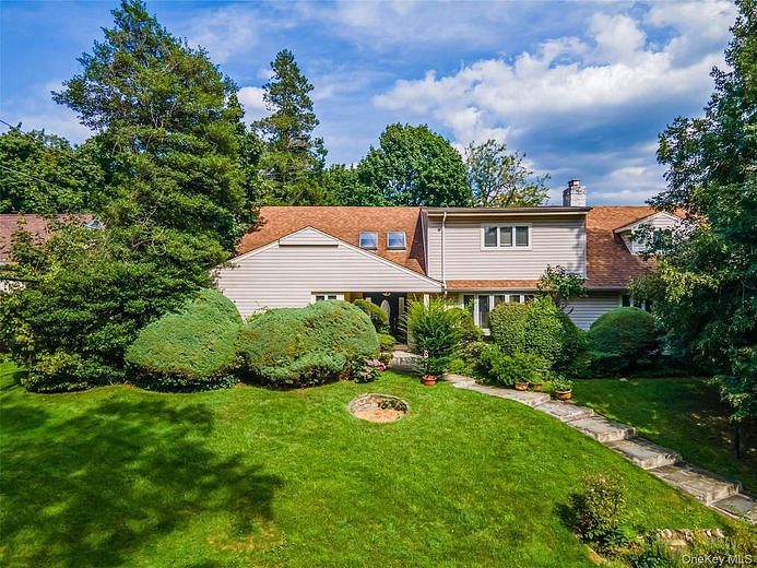 9 Talbot Drive