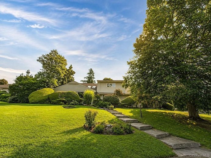 9 Talbot Drive