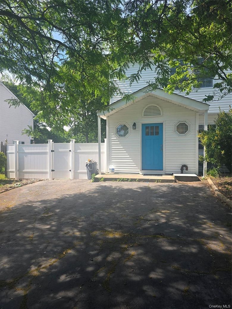 9 Trim Street