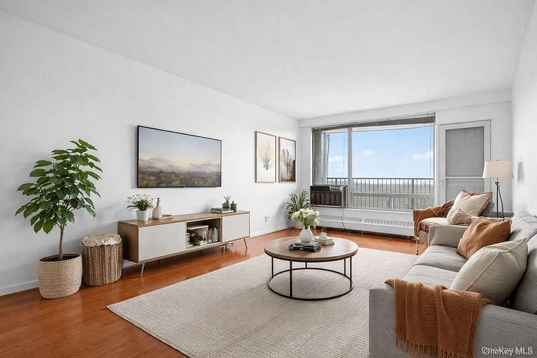 90-50 Union Turnpike #15H