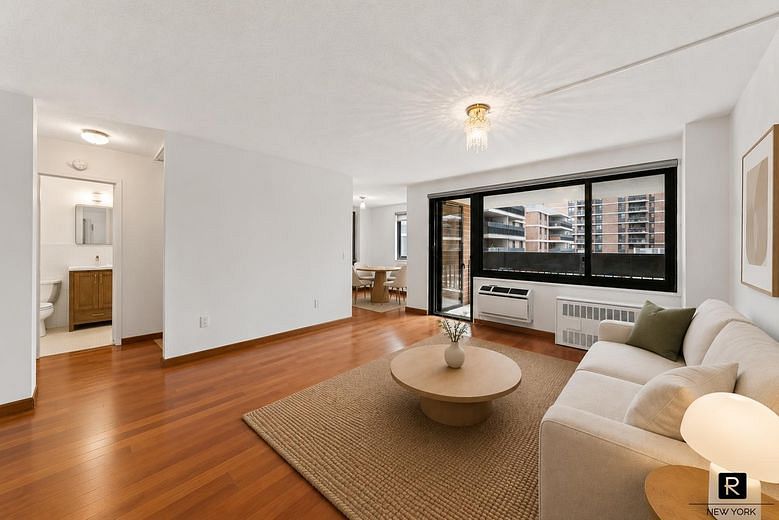 90 Gold Street #5A