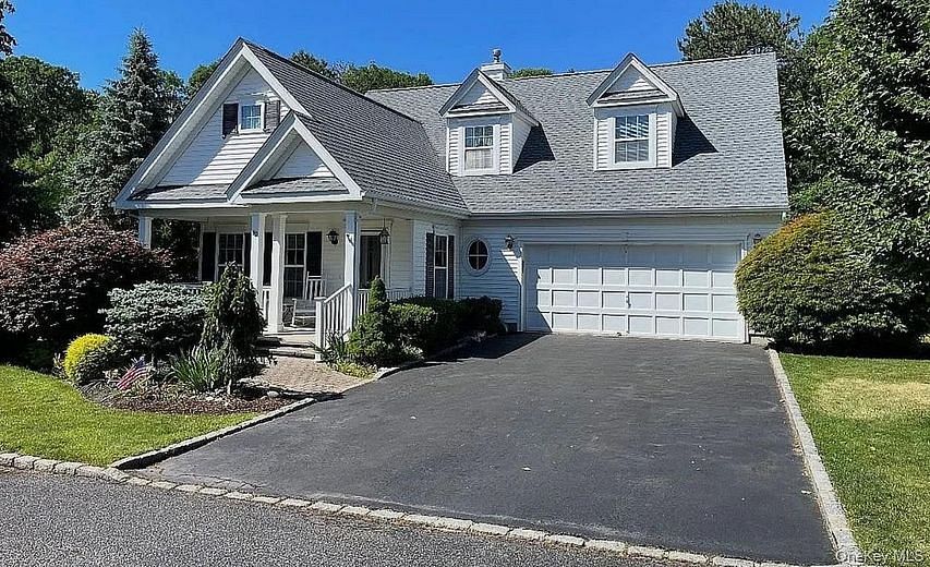 90 Golden Spruce Drive