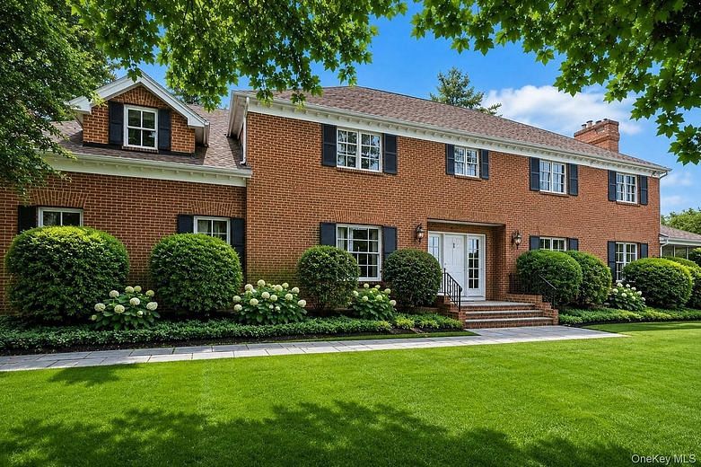 90 Greenhaven Road