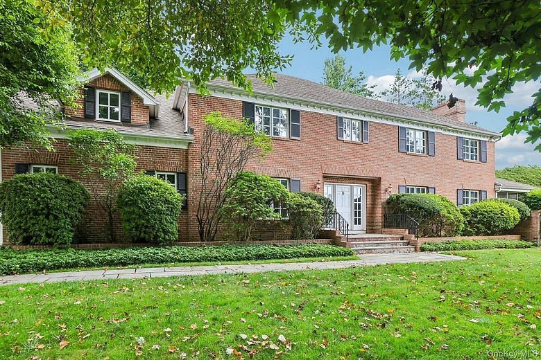 90 Greenhaven Road
