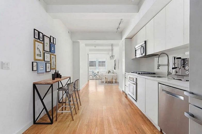 90 William Street #8H