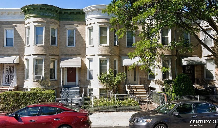 900 Brooklyn Avenue