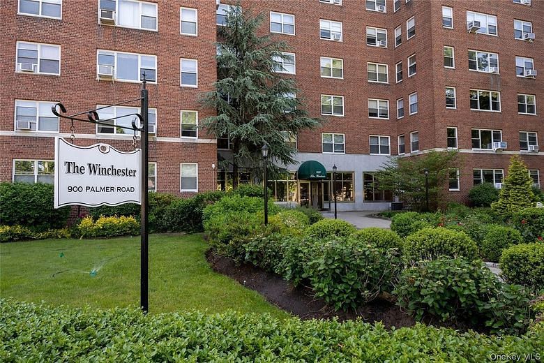 900 Palmer Road #7D