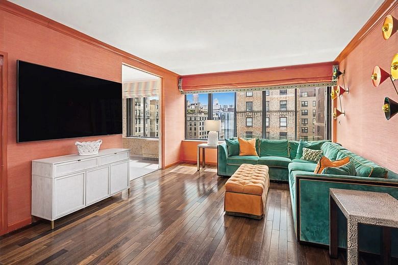 900 Park Avenue #14C