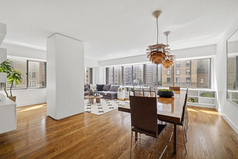 900 Park Avenue #5B