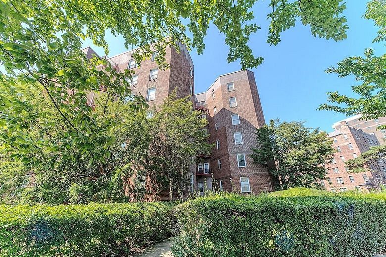 902 Ocean Parkway #3F