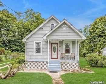 Image 1 of 22 for 11 Melville Road in Long Island, Huntington Station, NY, 11746