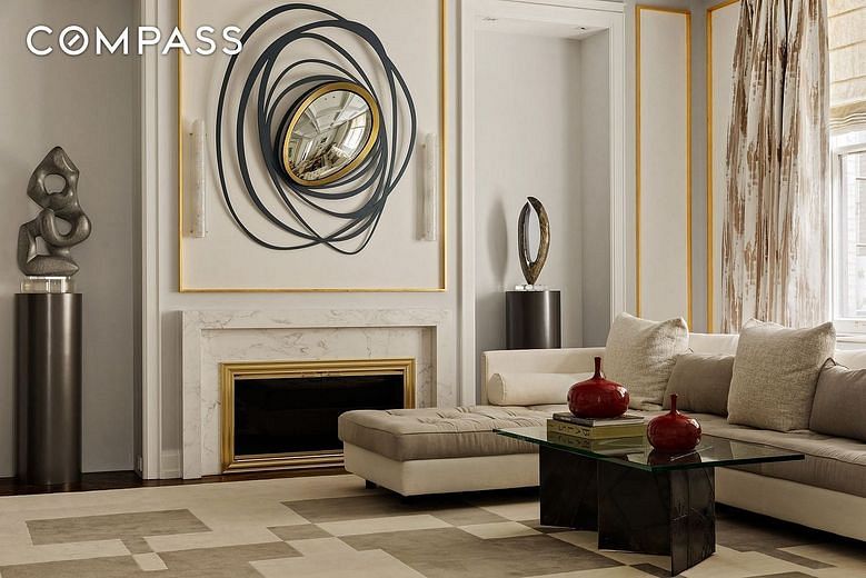 907 Fifth Avenue #7A