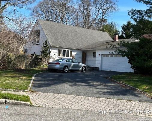 Image 1 of 4 for 907 Pearl Street in Long Island, Bohemia, NY, 11716