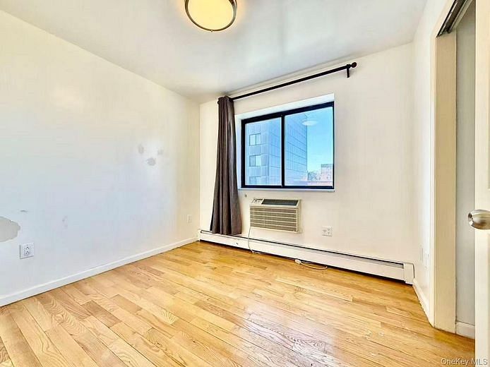 91-06 Whitney Avenue #4B