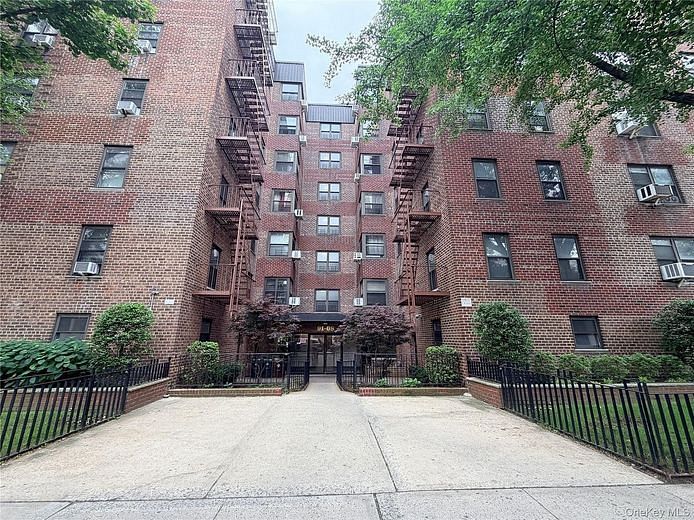 91-08 32 Avenue #E107